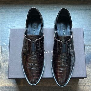 Freda Salvador croc-embossed Laceless D’Orsay